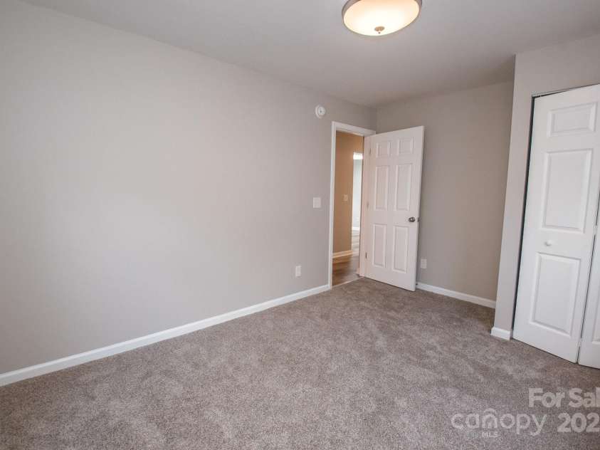 707 Summit Street, Monroe, NC 28112.  MLS# CAR4312487, YatesRealty ID 4168. 