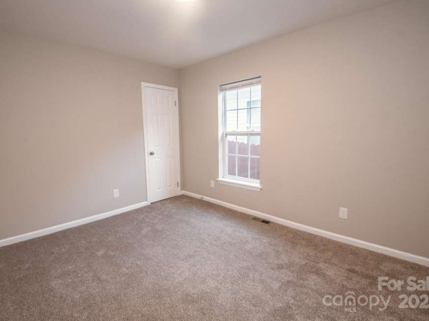 707 Summit Street, Monroe, NC 28112.  MLS# CAR4312487, YatesRealty ID 4168. 