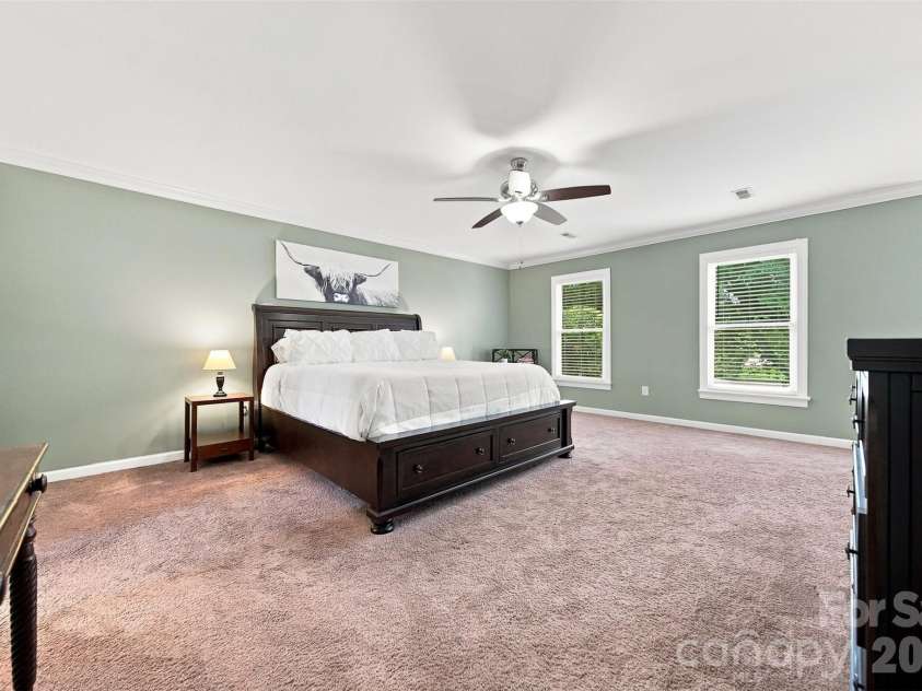 354 41st Avenue Place, Hickory, NC 28601.  MLS# CAR4411585, YatesRealty ID 41680. 