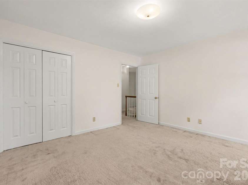 5301 Morrowick Road, Charlotte, NC 28226.  MLS# CAR4408633, YatesRealty ID 41681. Bedroom #4