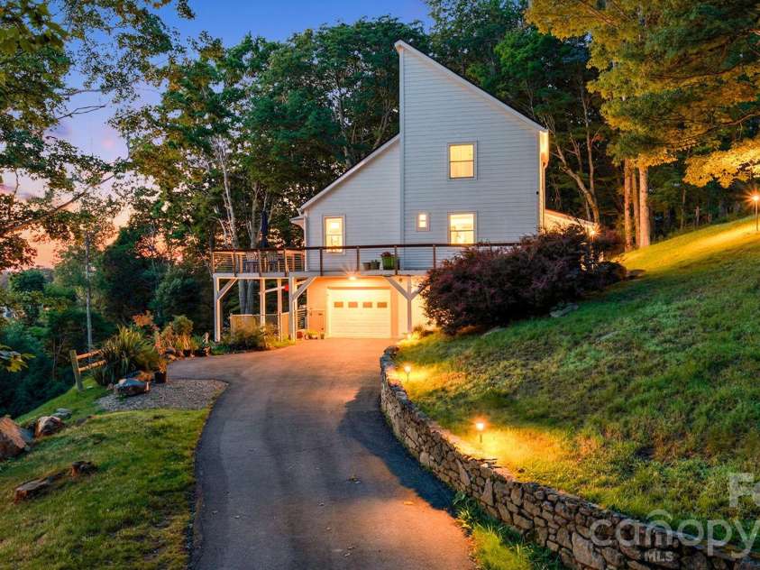 129 Finney Lane, Mars Hill, NC 28754.  MLS# CAR4409260, YatesRealty ID 41683. 