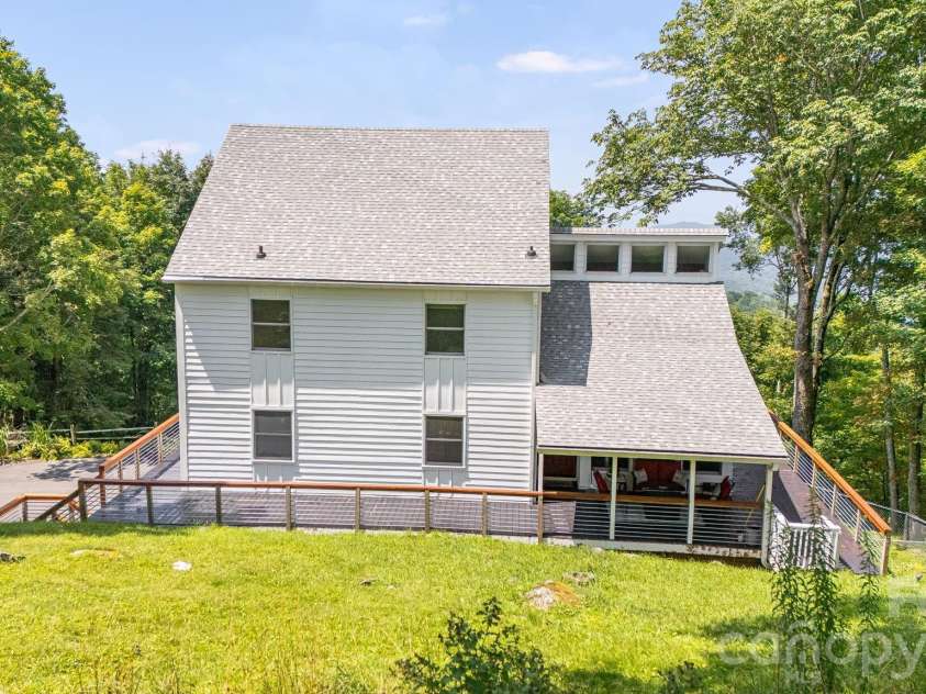 129 Finney Lane, Mars Hill, NC 28754.  MLS# CAR4409260, YatesRealty ID 41683. 