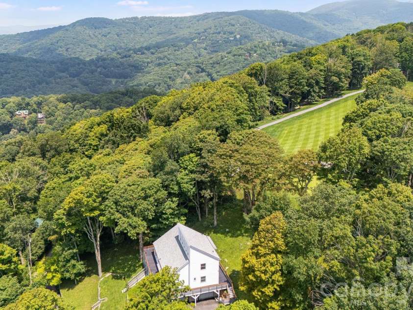 129 Finney Lane, Mars Hill, NC 28754.  MLS# CAR4409260, YatesRealty ID 41683. 