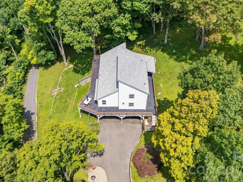 129 Finney Lane, Mars Hill, NC 28754.  MLS# CAR4409260, YatesRealty ID 41683. 