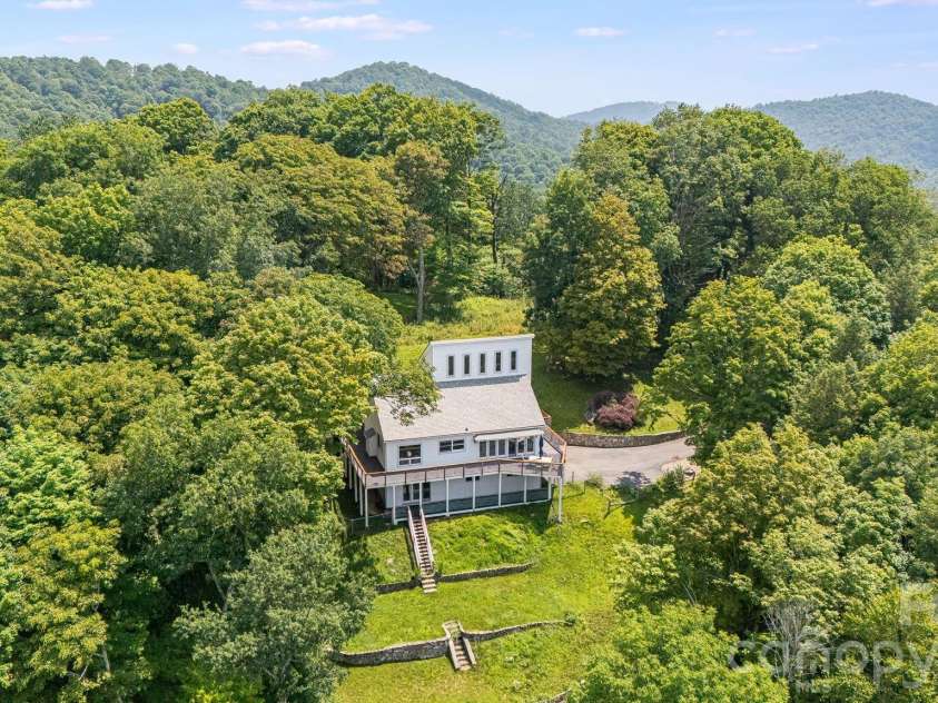 129 Finney Lane, Mars Hill, NC 28754.  MLS# CAR4409260, YatesRealty ID 41683. 