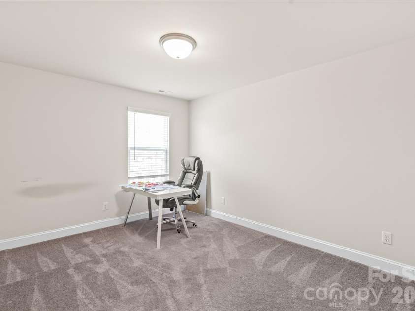 1043 Kalli Drive, Matthews, NC 28104.  MLS# CAR4356231, YatesRealty ID 41684. 