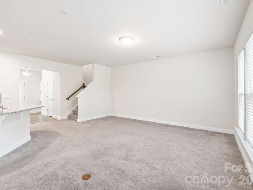 1043 Kalli Drive, Matthews, NC 28104.  MLS# CAR4427491, YatesRealty ID 41684. 