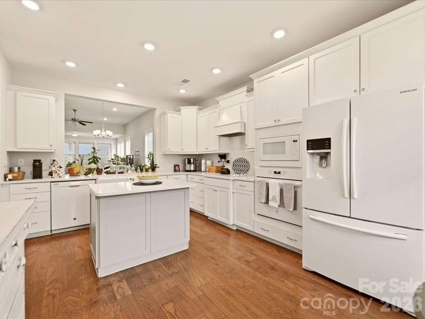 7569 Short Putt Court, Charlotte, NC 28215.  MLS# CAR4411779, YatesRealty ID 41685. 