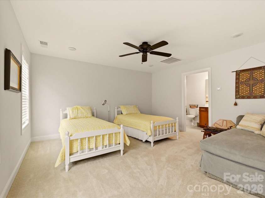 7569 Short Putt Court, Charlotte, NC 28215.  MLS# CAR4411779, YatesRealty ID 41685. 