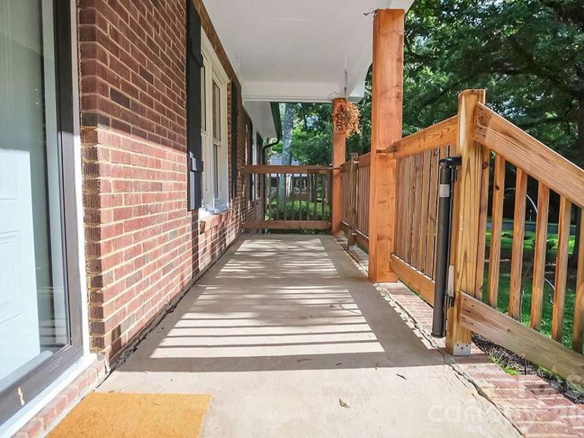 602 Holly Circle, Mount Holly, NC 28120.  MLS# CAR4411386, YatesRealty ID 41689. 