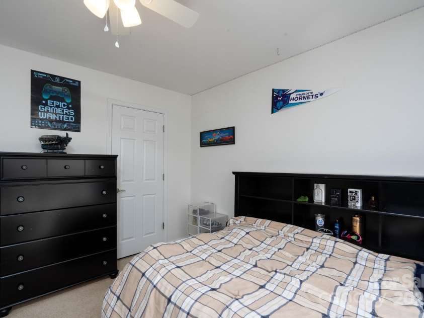 14117 Hiawatha Court, Huntersville, NC 28078.  MLS# CAR4235904, YatesRealty ID 4169. Bedroom 5