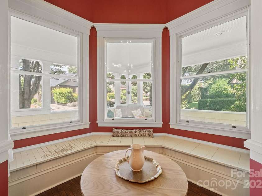 506 MAIN Street, Lenoir, NC 28645.  MLS# CAR4293002, YatesRealty ID 4169. 