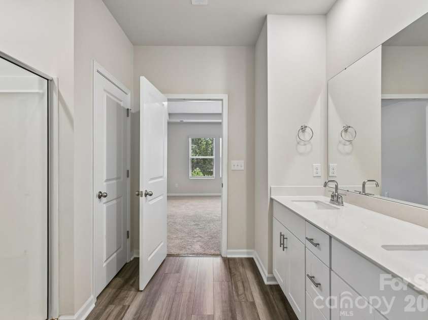 186 Guardian Gate Drive, Mooresville, NC 28115.  MLS# CAR4409616, YatesRealty ID 41690. 