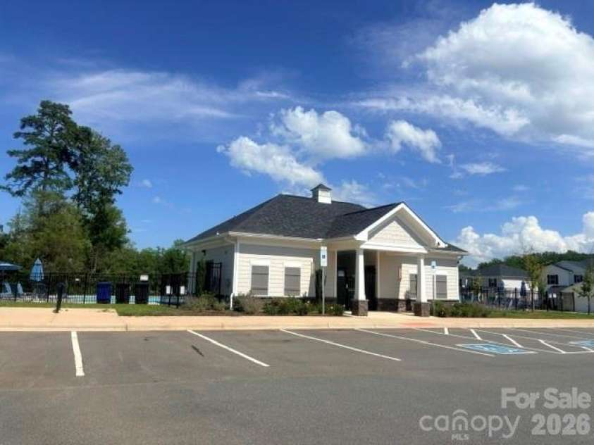 186 Guardian Gate Drive, Mooresville, NC 28115.  MLS# CAR4409616, YatesRealty ID 41690. 
