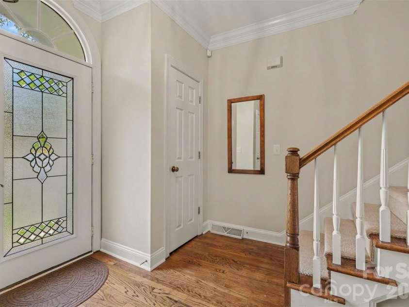 7814 Hollow Oaks Lane, Waxhaw, NC 28173.  MLS# CAR4406553, YatesRealty ID 41693. 