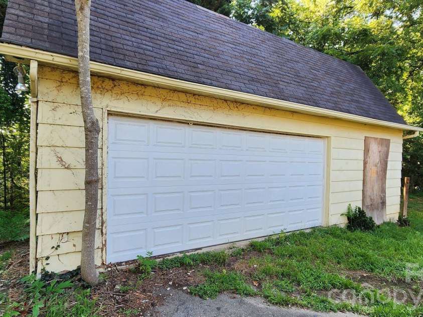 906 Trogdon Street, North Wilkesboro, NC 28659.  MLS# CAR4408405, YatesRealty ID 41695. 