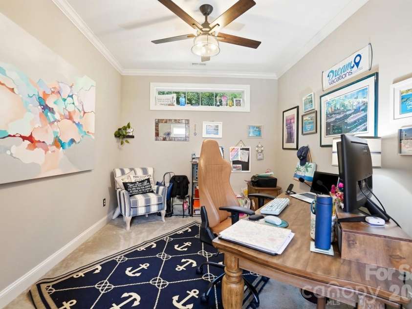 1100 Avalon Place, Matthews, NC 28104.  MLS# CAR4411415, YatesRealty ID 41696. 