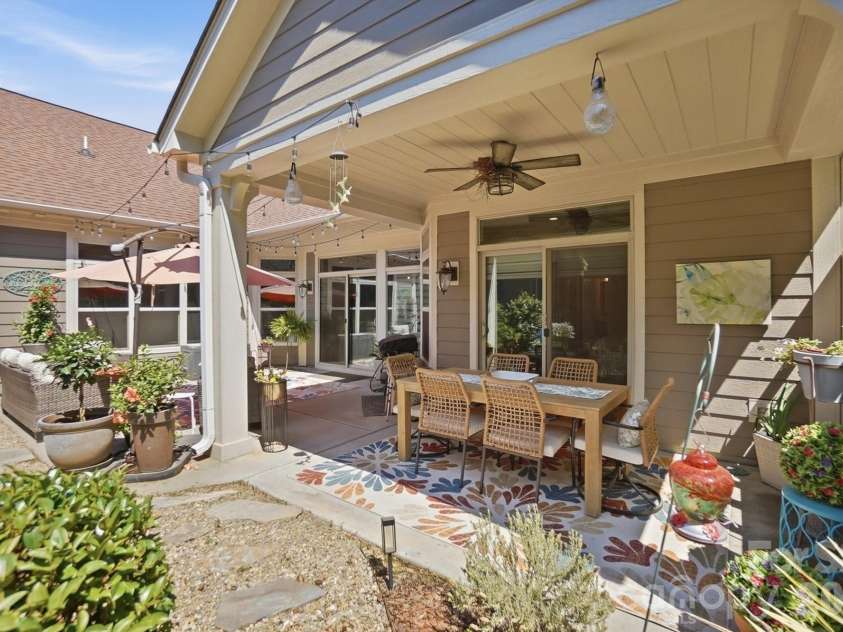 1100 Avalon Place, Matthews, NC 28104.  MLS# CAR4411415, YatesRealty ID 41696. Don't forget the beautiful plantings!
