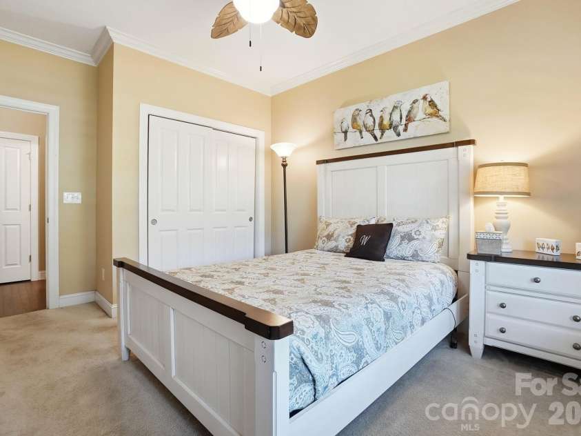 1100 Avalon Place, Matthews, NC 28104.  MLS# CAR4411415, YatesRealty ID 41696. Welcoming 2nd BR