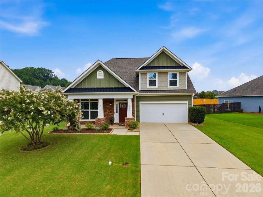3151 Delaware Drive, Denver, NC 28037.  MLS# CAR4411818, YatesRealty ID 41698. 