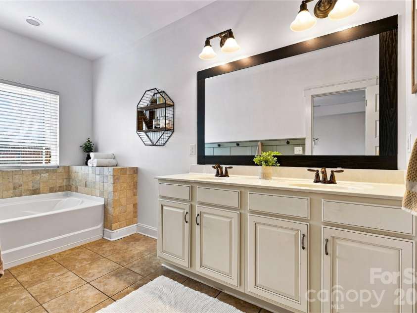 3151 Delaware Drive, Denver, NC 28037.  MLS# CAR4411818, YatesRealty ID 41698. 