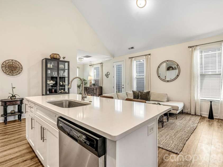 2011 Claybrook Lane, Denver, NC 28037.  MLS# CAR4410531, YatesRealty ID 41699. 