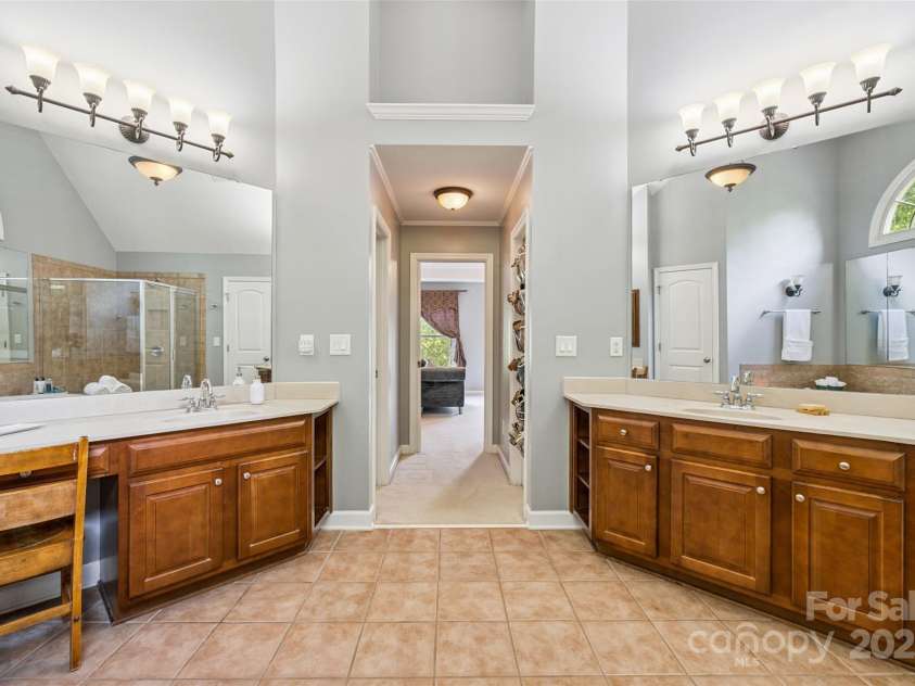 9142 Drayton Lane, Indian Land, SC 29707.  MLS# CAR4275785, YatesRealty ID 417. Split dual vanities with plenty of space