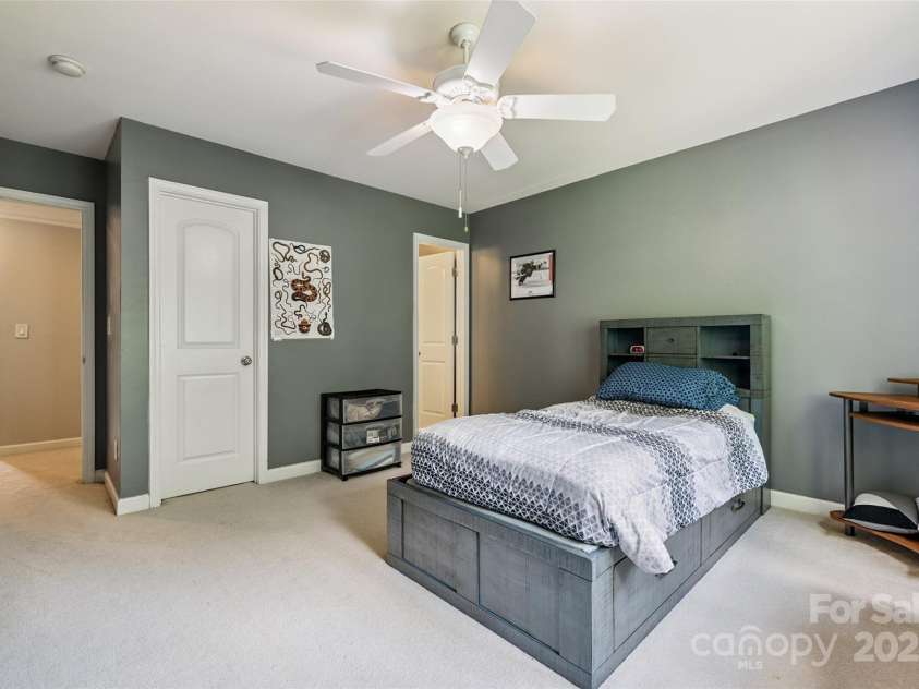 9142 Drayton Lane, Indian Land, SC 29707.  MLS# CAR4275785, YatesRealty ID 417. This 3rd bedroom has it's own full bathroom