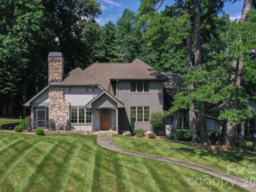 6 Jasmine Lane, Brevard, NC 28712.  MLS# CAR4410502, YatesRealty ID 41700. 