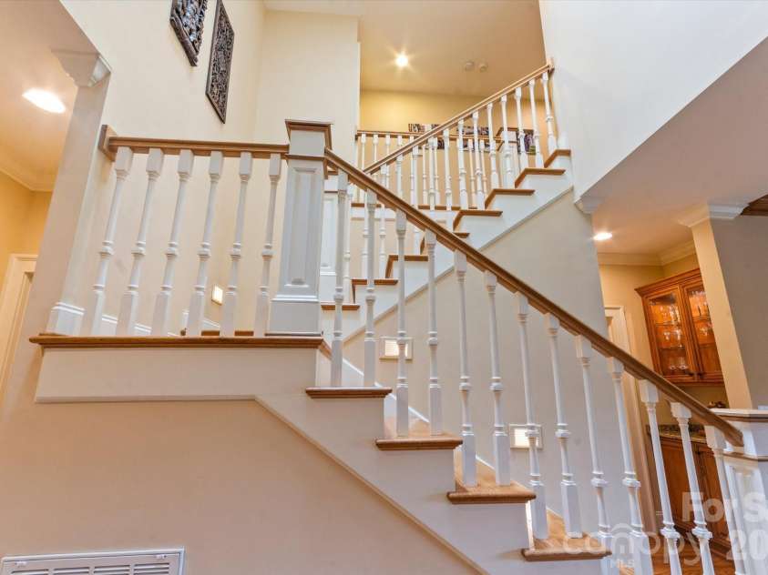 6 Jasmine Lane, Brevard, NC 28712.  MLS# CAR4410502, YatesRealty ID 41700. 