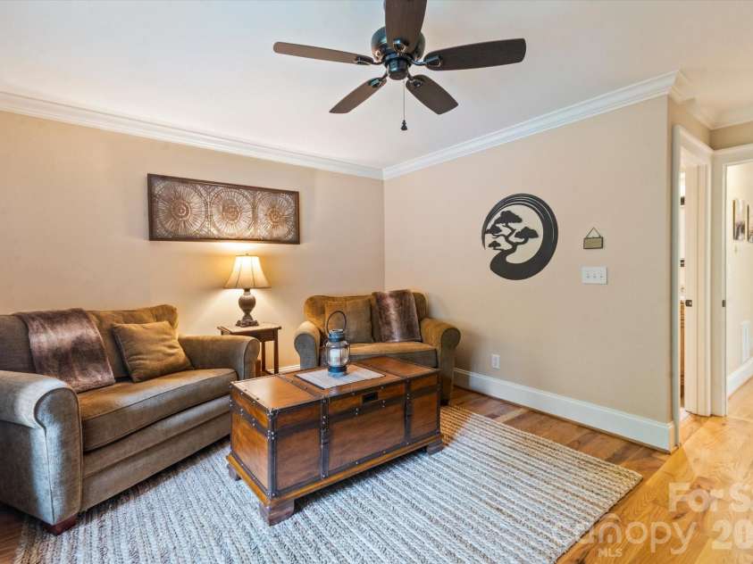 6 Jasmine Lane, Brevard, NC 28712.  MLS# CAR4410502, YatesRealty ID 41700. 