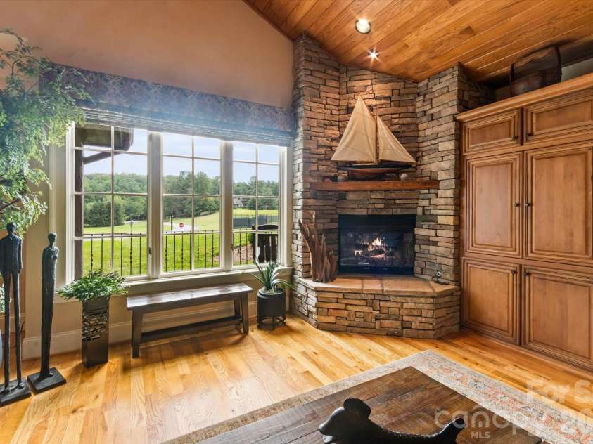 6 Jasmine Lane, Brevard, NC 28712.  MLS# CAR4410502, YatesRealty ID 41700. Orientation to Outdoors