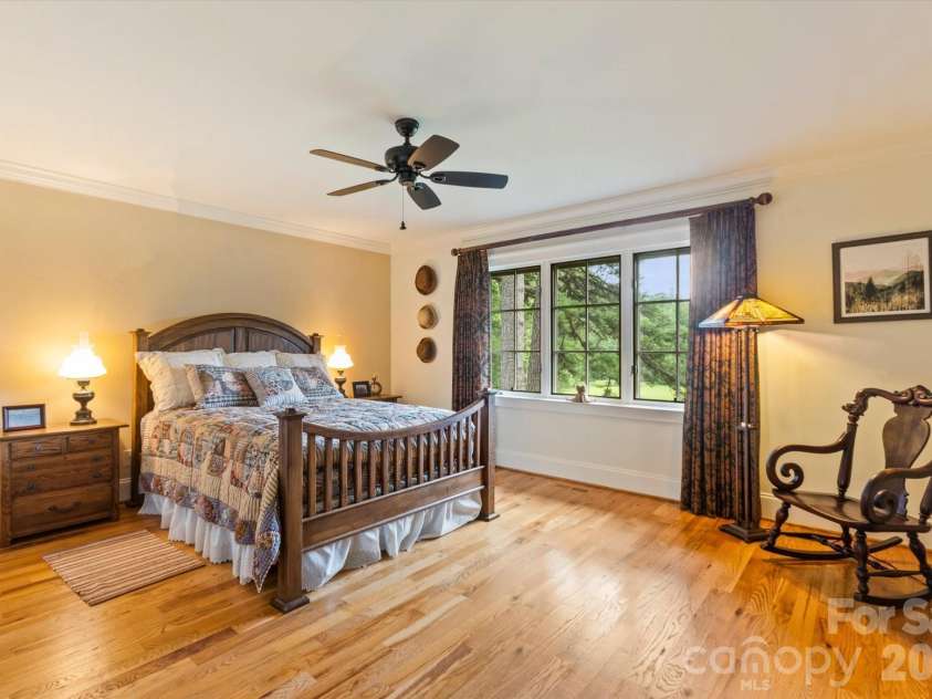 6 Jasmine Lane, Brevard, NC 28712.  MLS# CAR4410502, YatesRealty ID 41700. Spacious Upper Bedroom