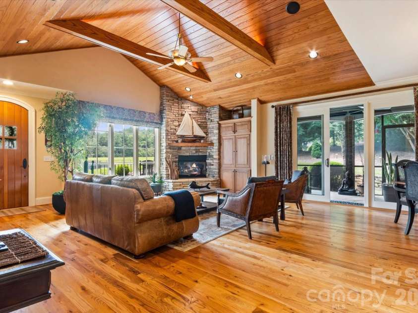 6 Jasmine Lane, Brevard, NC 28712.  MLS# CAR4410502, YatesRealty ID 41700. Warm and Welcoming
