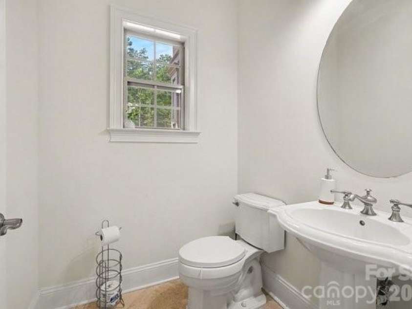 13631 William Stowe Drive, Charlotte, NC 28262.  MLS# CAR4411890, YatesRealty ID 41701. Half Bath