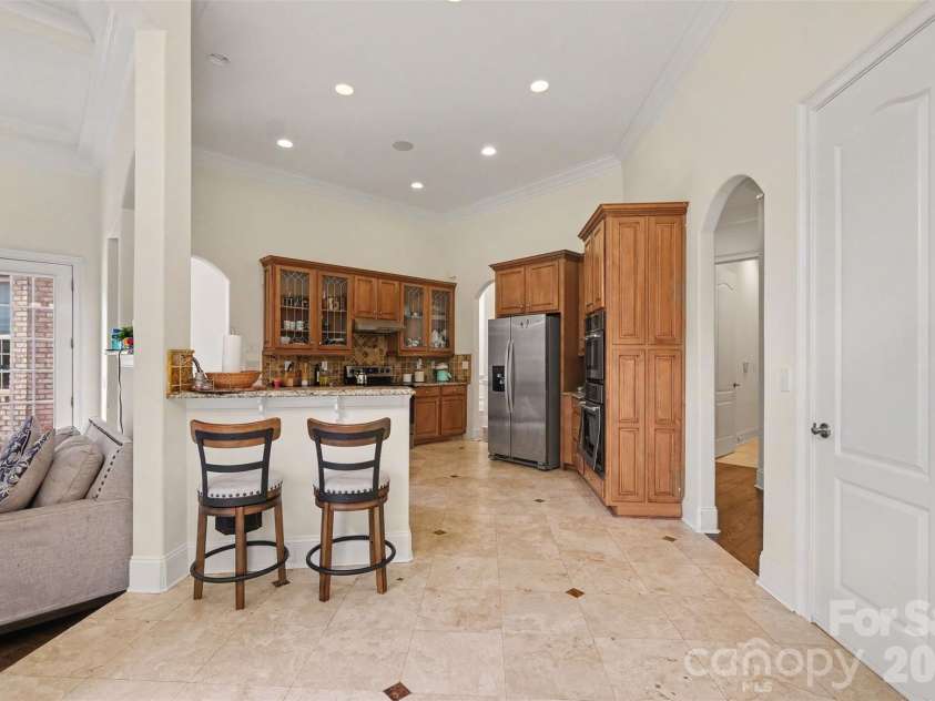 13631 William Stowe Drive, Charlotte, NC 28262.  MLS# CAR4411890, YatesRealty ID 41701. Kitchen