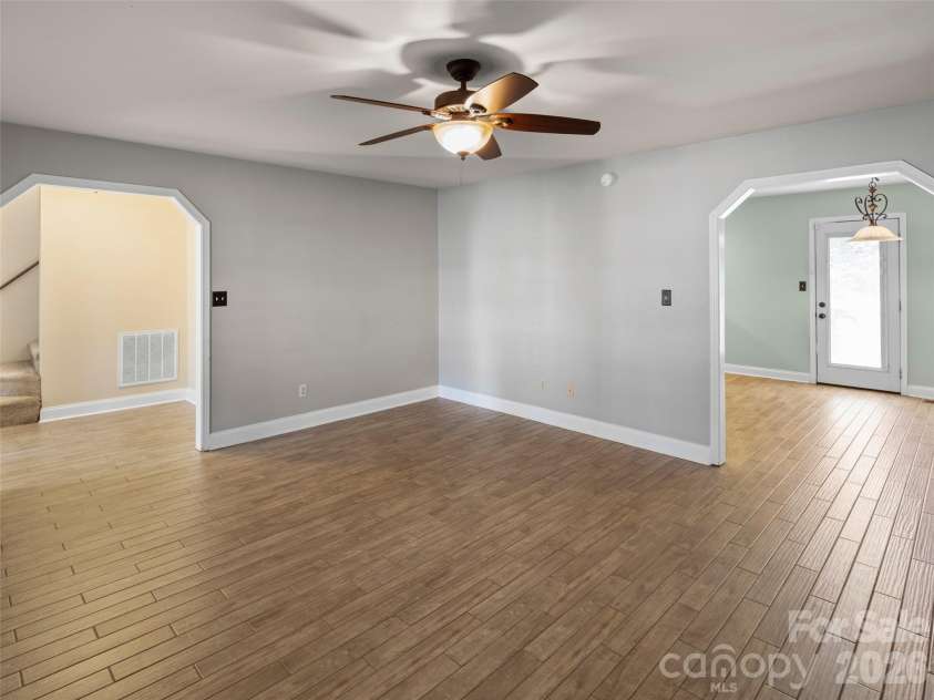17 Mill Stone Drive, Asheville, NC 28803.  MLS# CAR4411060, YatesRealty ID 41704. 