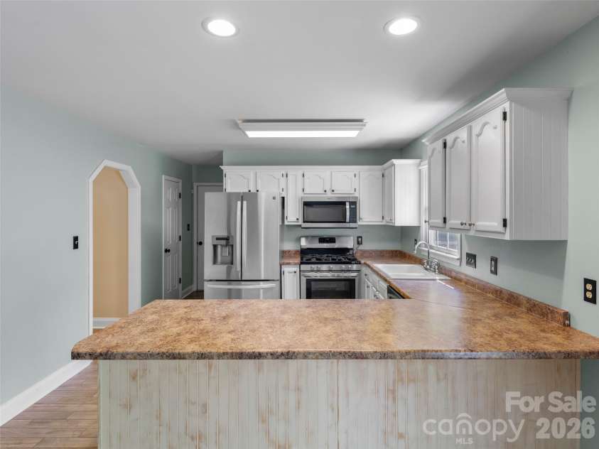 17 Mill Stone Drive, Asheville, NC 28803.  MLS# CAR4411060, YatesRealty ID 41704. 