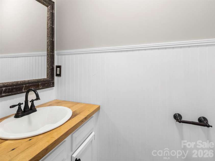 17 Mill Stone Drive, Asheville, NC 28803.  MLS# CAR4411060, YatesRealty ID 41704. 