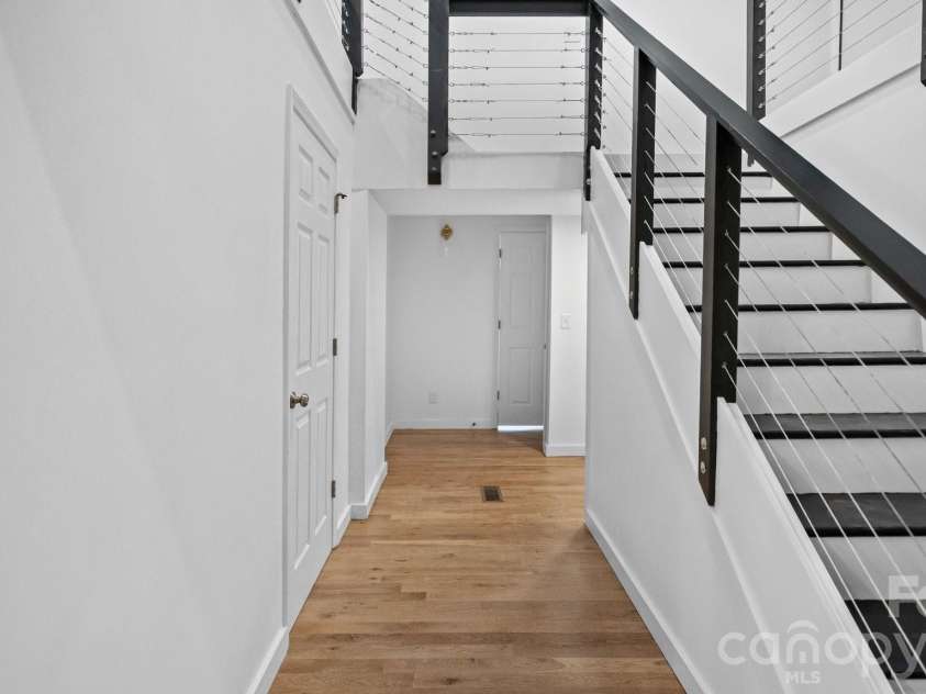 102 FALLS Street, Morganton, NC 28655.  MLS# CAR4410971, YatesRealty ID 41705. 
