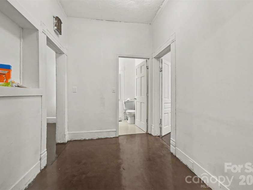 510 Everette Street, Monroe, NC 28112.  MLS# CAR4408870, YatesRealty ID 41706. 