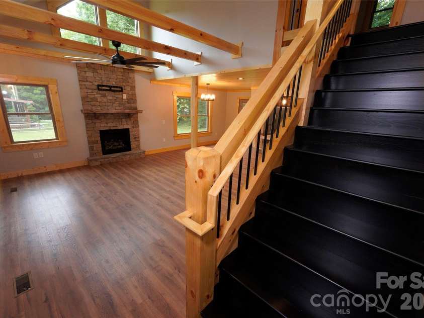 616 Twinbrook Lane, Maggie Valley, NC 28751.  MLS# CAR4410327, YatesRealty ID 41709. 