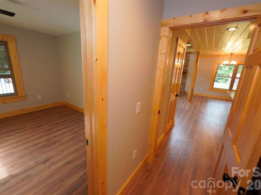 616 Twinbrook Lane, Maggie Valley, NC 28751.  MLS# CAR4410327, YatesRealty ID 41709. 