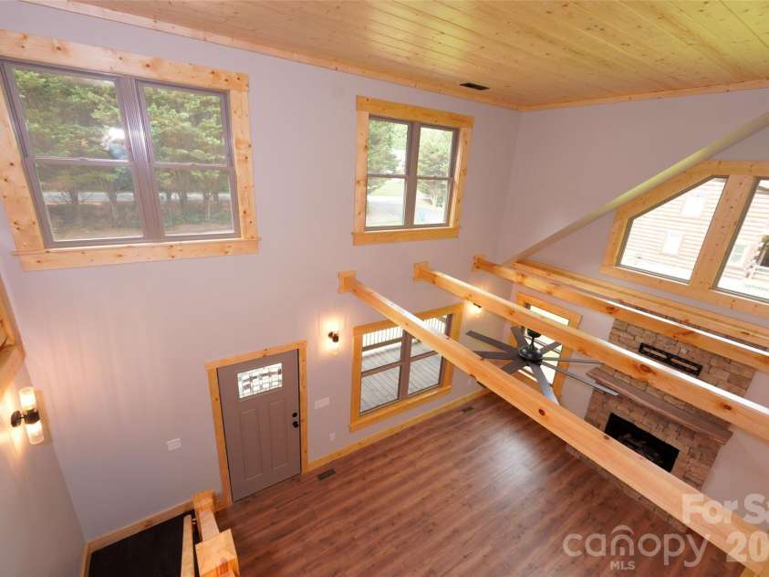 616 Twinbrook Lane, Maggie Valley, NC 28751.  MLS# CAR4410327, YatesRealty ID 41709. 