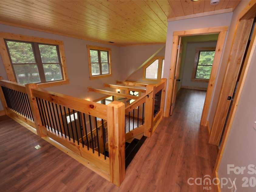 616 Twinbrook Lane, Maggie Valley, NC 28751.  MLS# CAR4410327, YatesRealty ID 41709. 