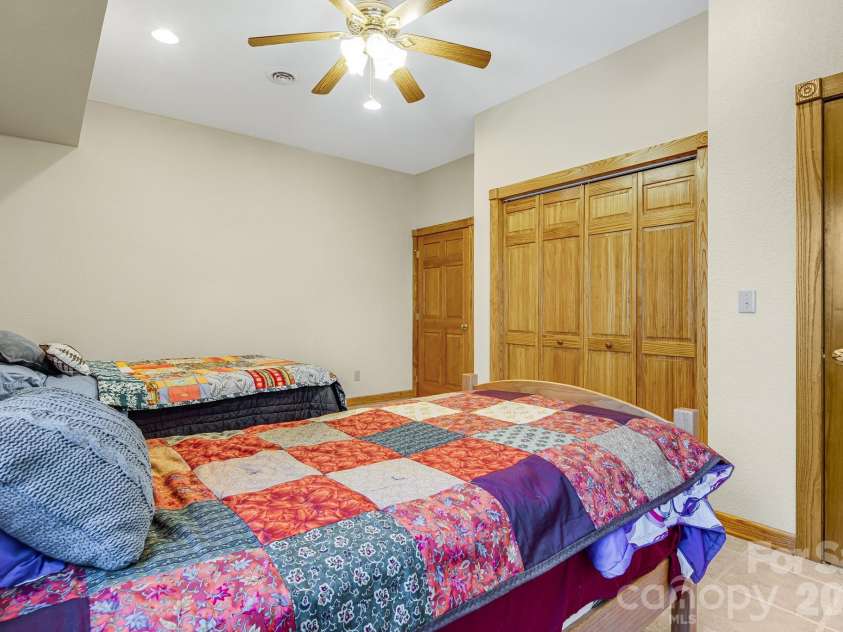 20 Stony Crest Drive, Spruce Pine, NC 28777.  MLS# CAR4421947, YatesRealty ID 4171. 
