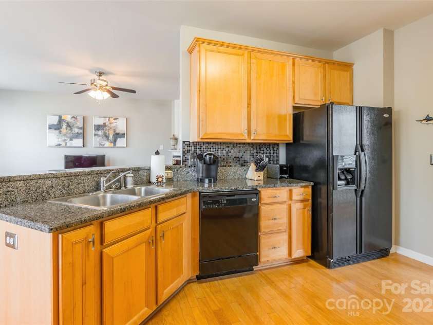 7554 Coastal Way, Huntersville, NC 28078.  MLS# CAR4241343, YatesRealty ID 4171. 