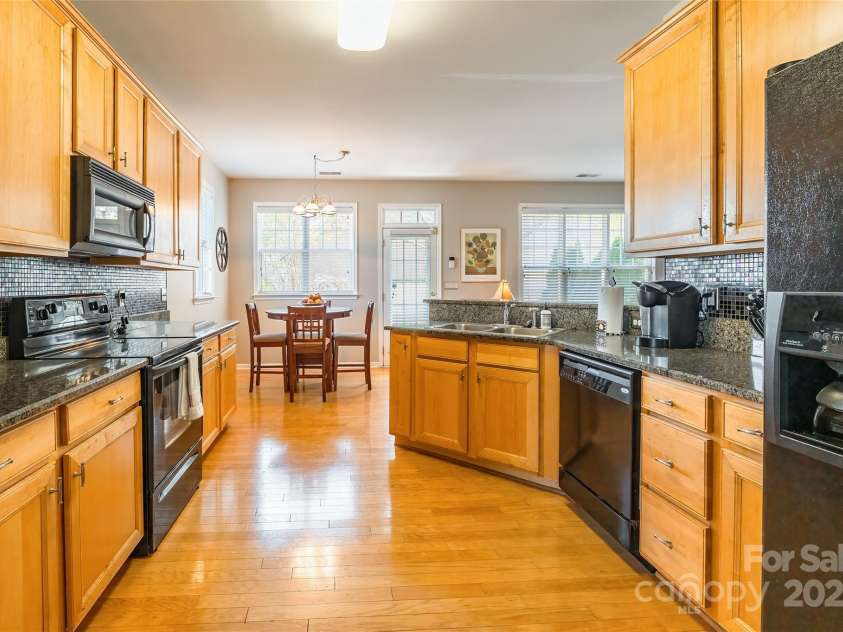 7554 Coastal Way, Huntersville, NC 28078.  MLS# CAR4241343, YatesRealty ID 4171. 