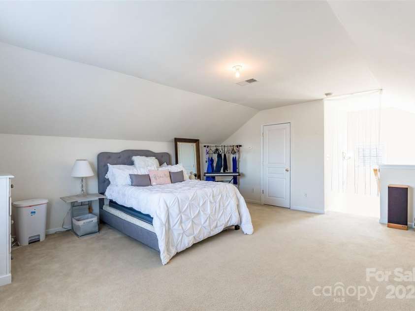 7554 Coastal Way, Huntersville, NC 28078.  MLS# CAR4241343, YatesRealty ID 4171. 