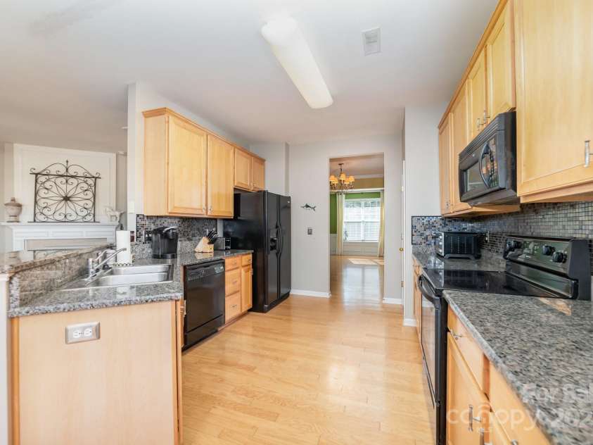 7554 Coastal Way, Huntersville, NC 28078.  MLS# CAR4314157, YatesRealty ID 4171. 